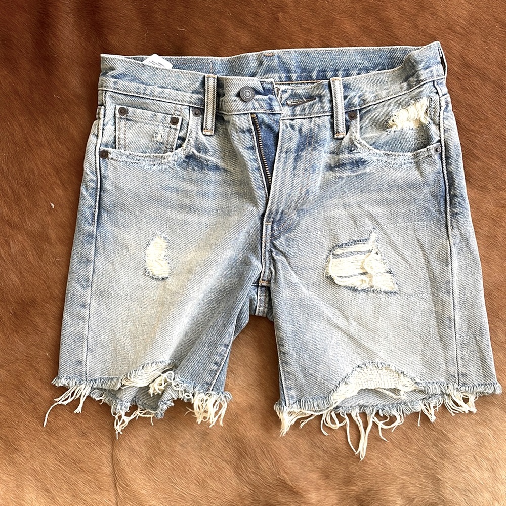 Vintage Levi’s shorts